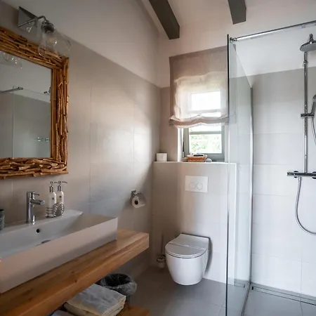 Moonlight 2 فيلة