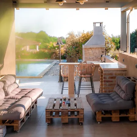 فيلة Moonlight 2